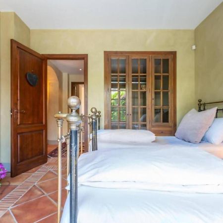 Villa Casa Sol Encantadora Villa Con Piscina Marbella Exteriör bild