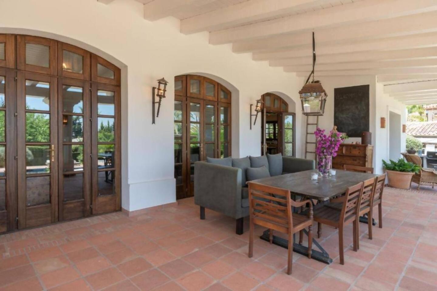 Villa Casa Sol Encantadora Villa Con Piscina Marbella Exteriör bild