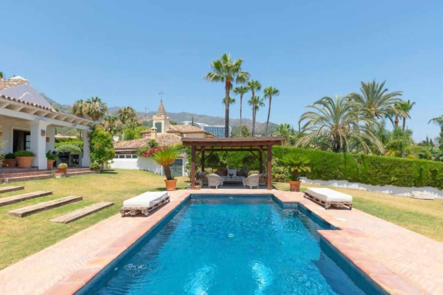 Villa Casa Sol Encantadora Villa Con Piscina Marbella Exteriör bild